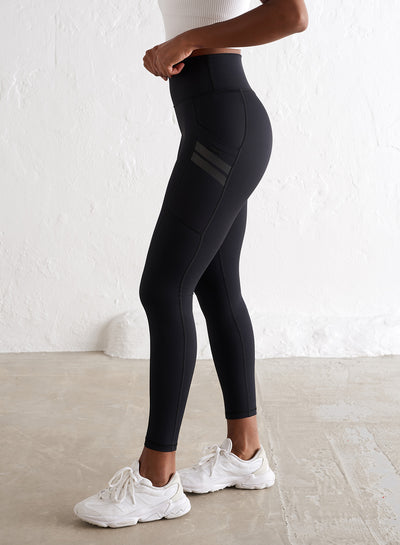 AIM'N AIMN Logo Women's Leggings Size X-Small Gray White Stripe